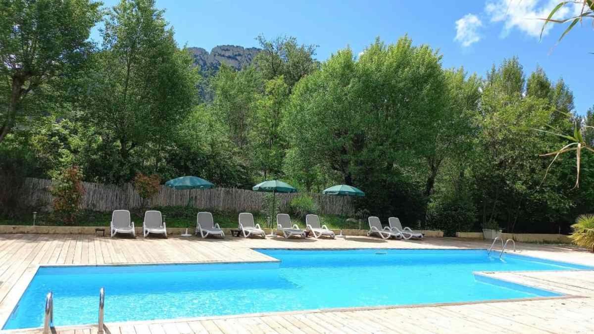 Hotel Sous L'Olivier Buis-les-Baronnies Exterior photo
